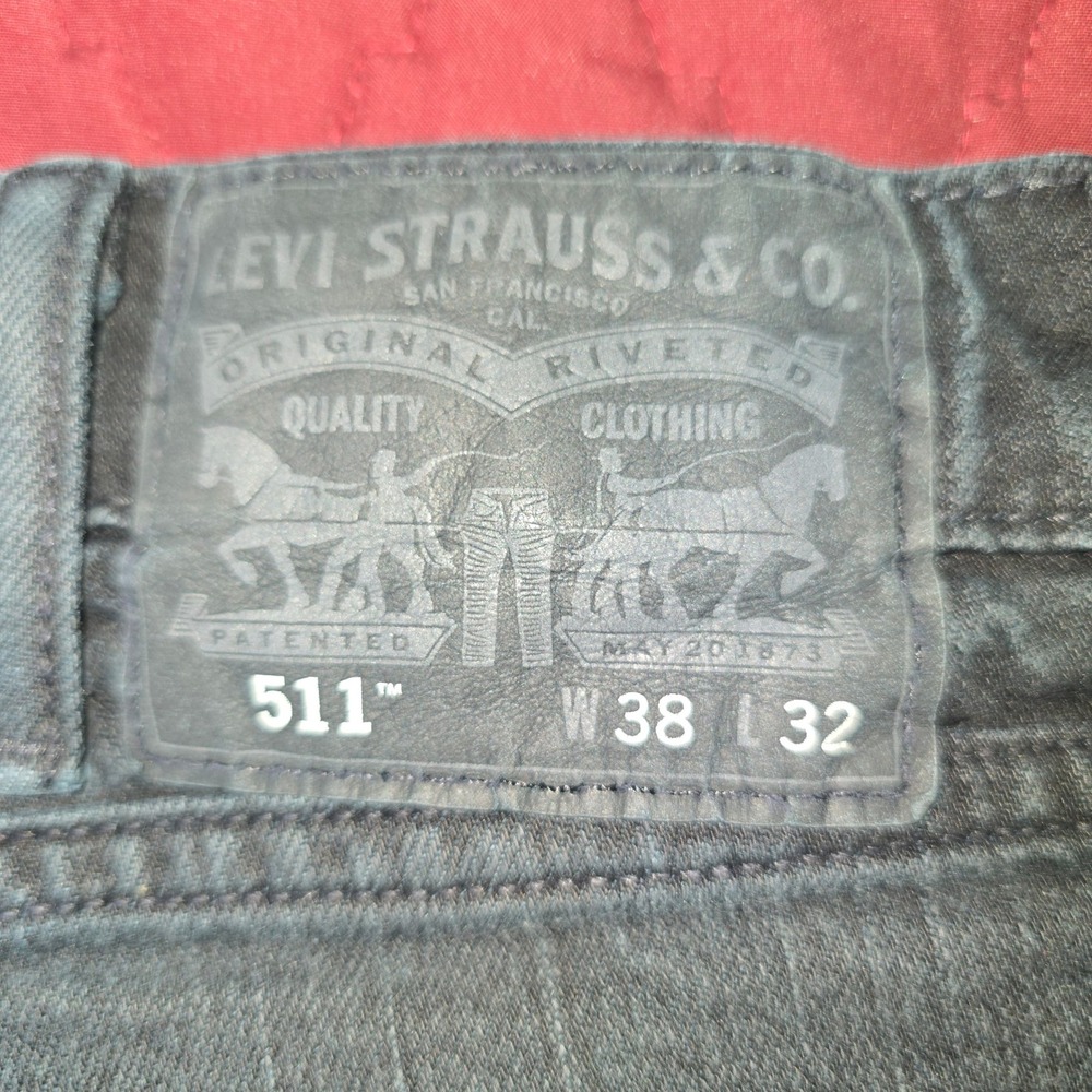 Levi Strauss 511 Mens Denim Jeans 38x32 Black Washed Distressed - Picture 4 of 13